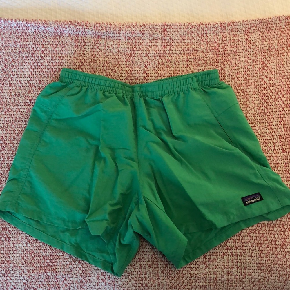 Patagonia women’s shorts size small